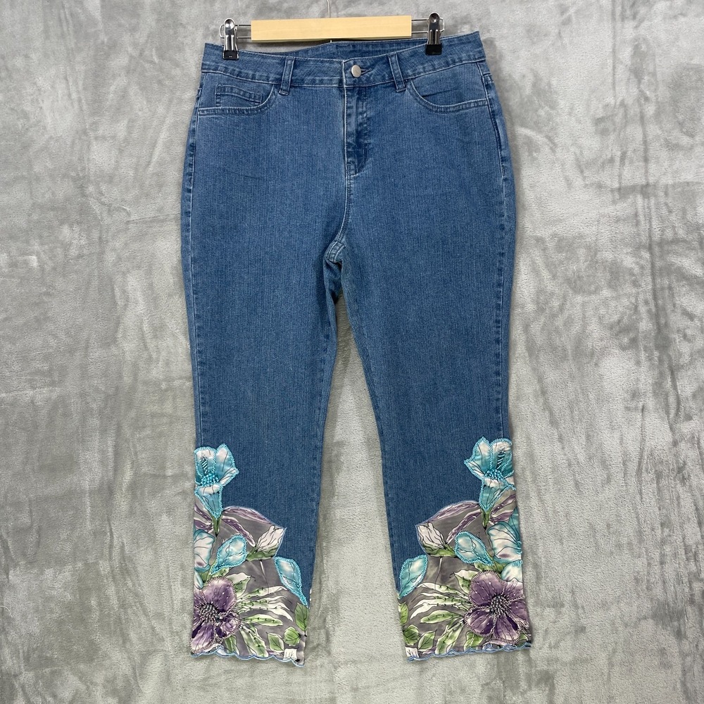 Soft Surroundings Women's Size 8 Nevaeh Floral Beaded‎  Cropped Denim Jeans Boho